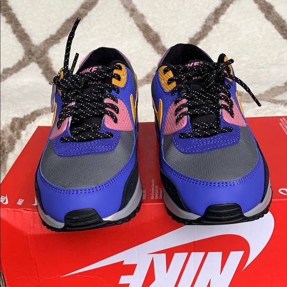 NIKE AIR MAX 90 QS Persian Violet/Pollen WMNS - Picture 8 of 16